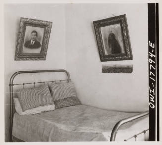 Wall decorations in one of the bedrooms in the house of Juan Lopez, the majordomo, Trampas, New Mexico