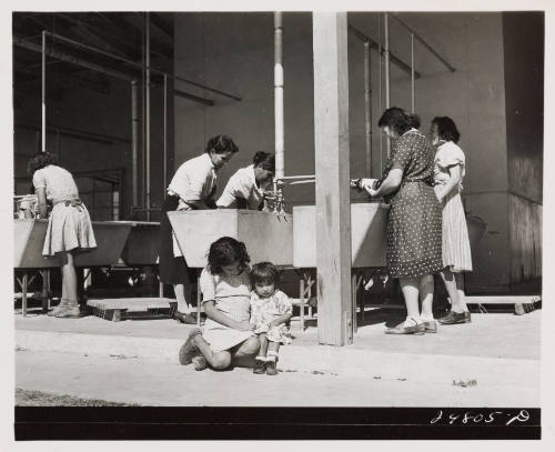 Community laundry, Robstown, Texas